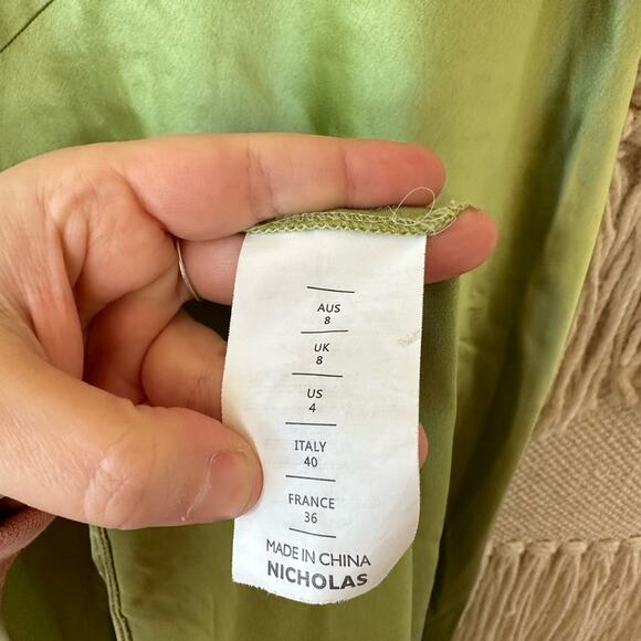 Nicholas Duna Gown - Picture 4 of 9